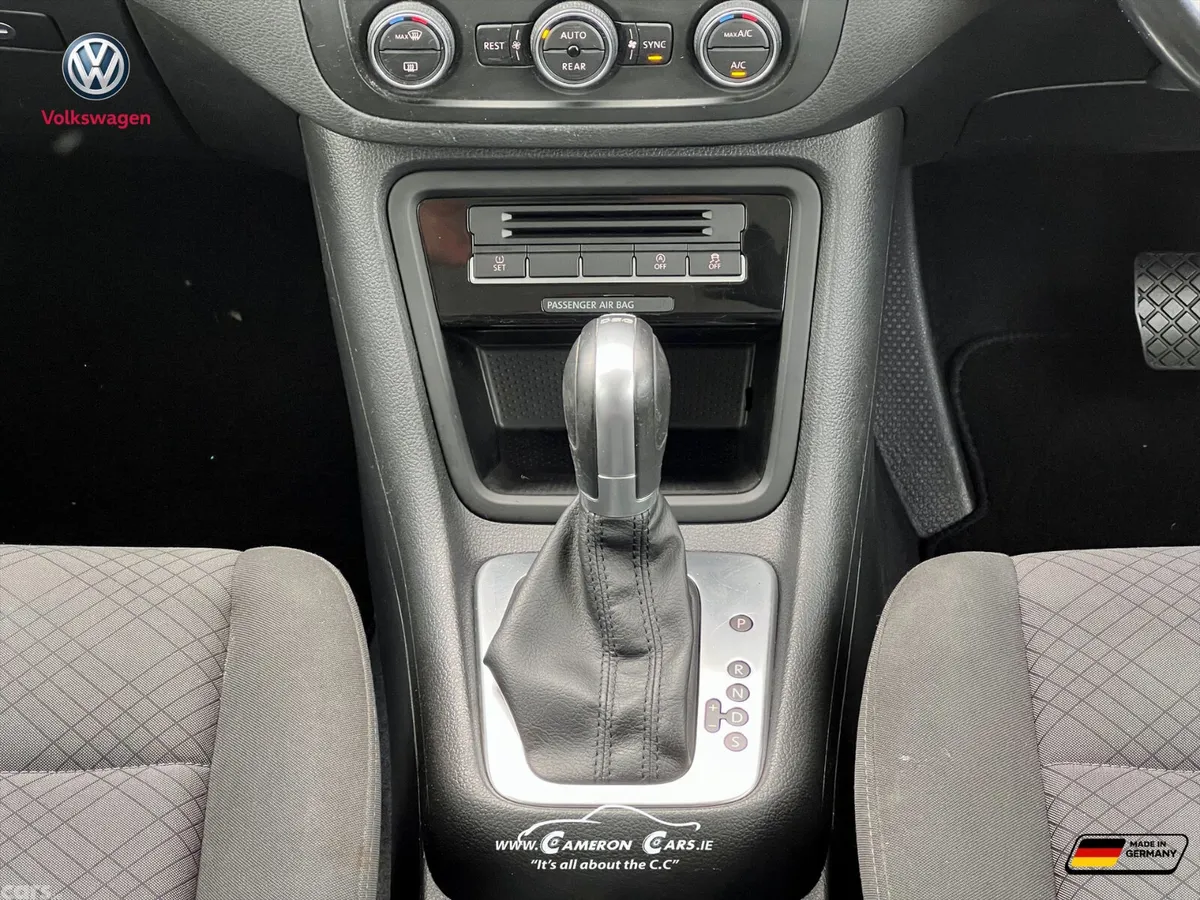 Volkswagen Sharan MPV, Diesel, 2016, White