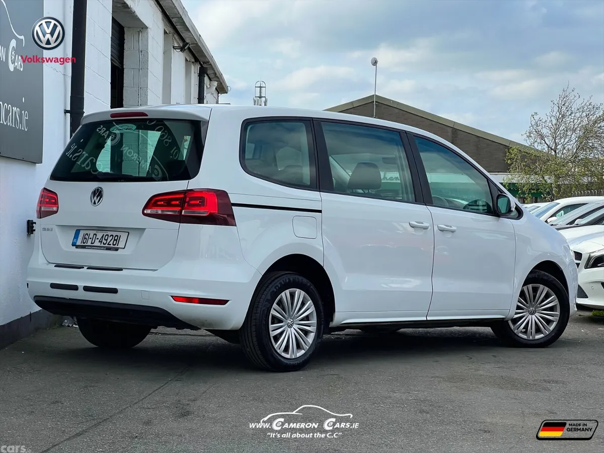 Volkswagen Sharan MPV, Diesel, 2016, White