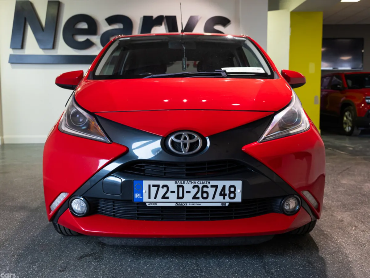 Toyota Aygo Hatchback, Petrol, 2017, Red