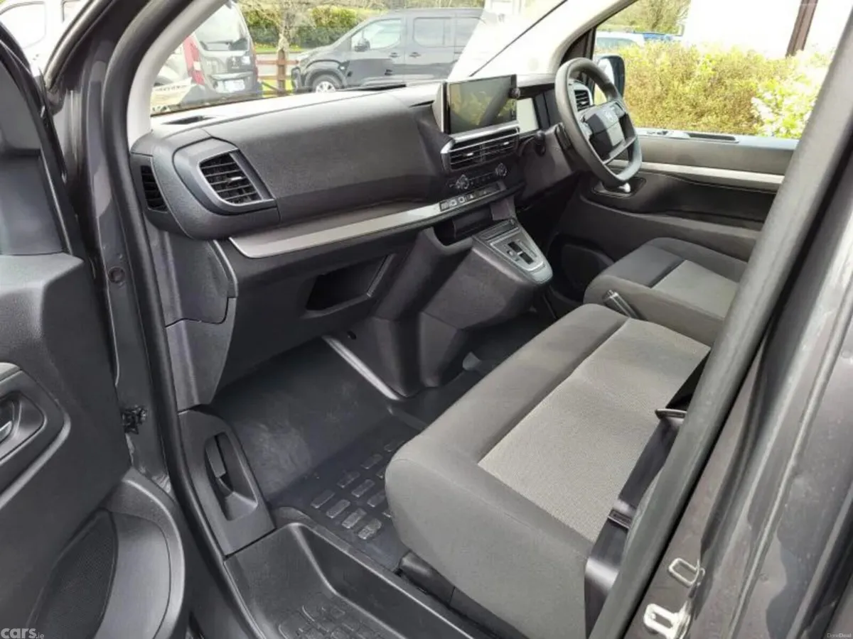 Citroen Spacetourer MPV, Diesel, 2024, Grey