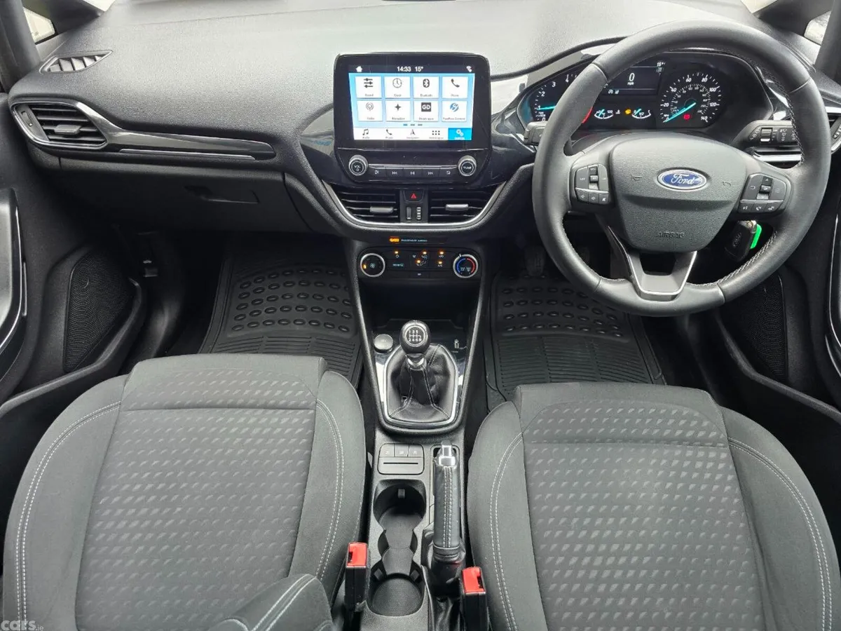 Ford Fiesta Hatchback, Petrol, 2018, Grey