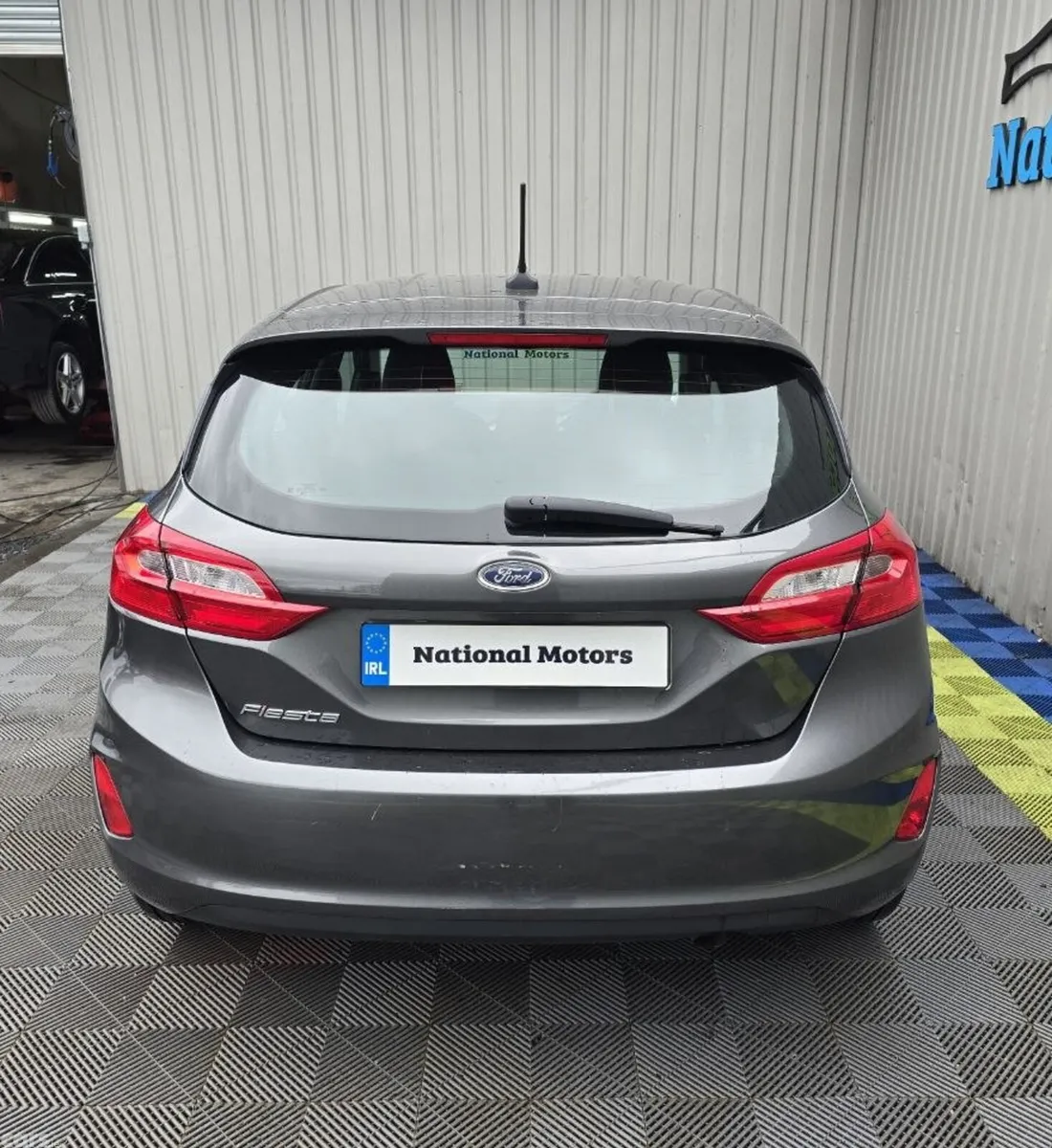 Ford Fiesta Hatchback, Petrol, 2018, Grey