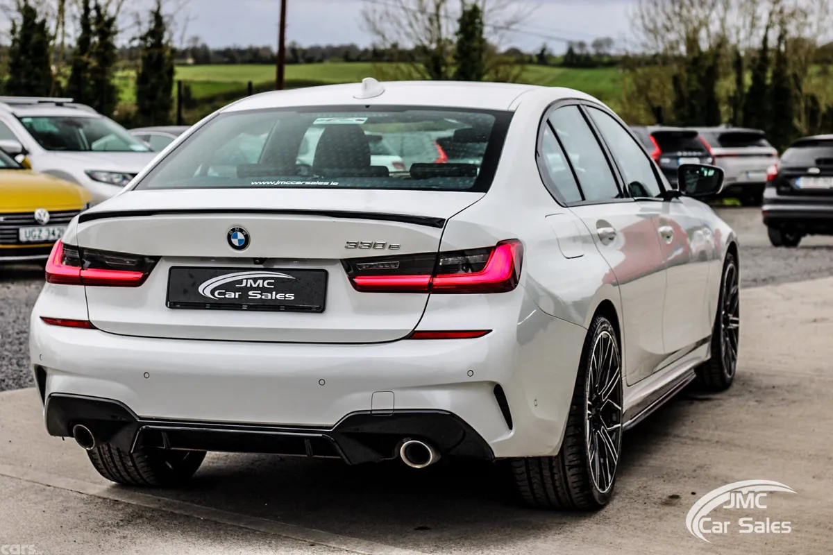 BMW 3-Series Saloon, Petrol Plug-in Hybrid, 2020, White