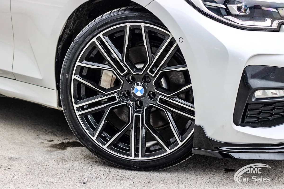 BMW 3-Series Saloon, Petrol Plug-in Hybrid, 2020, White