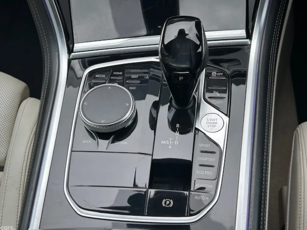 BMW 8-Series Coupe, Diesel, 2019, Blue