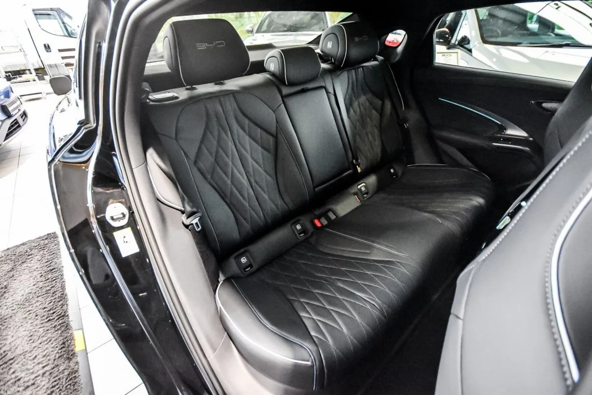 BYD SEAL Saloon, Electric, 2027, Black