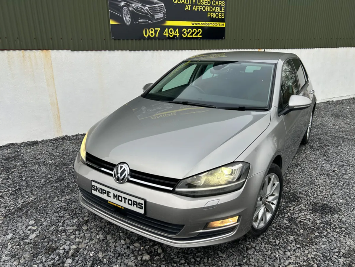 Volkswagen Golf Hatchback, Petrol, 2017, Silver