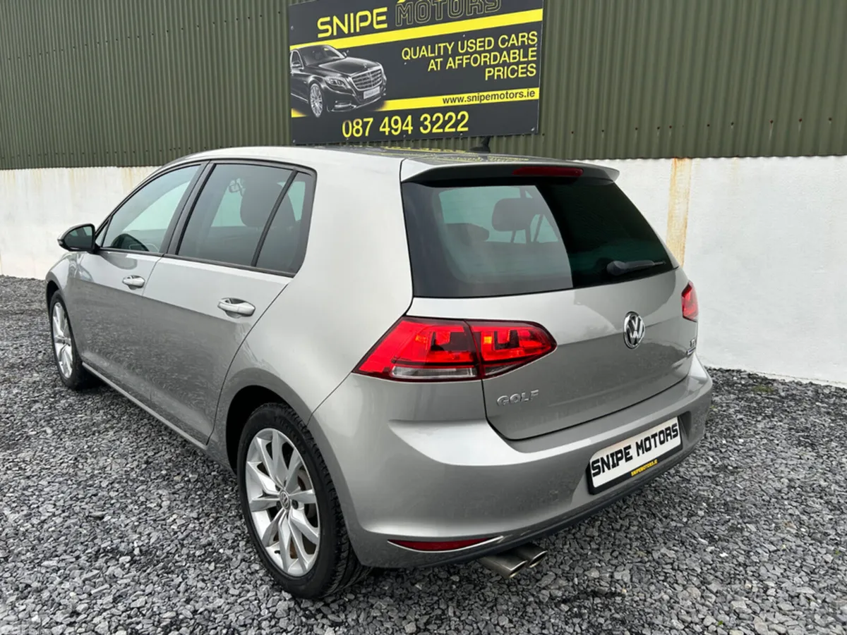 Volkswagen Golf Hatchback, Petrol, 2017, Silver