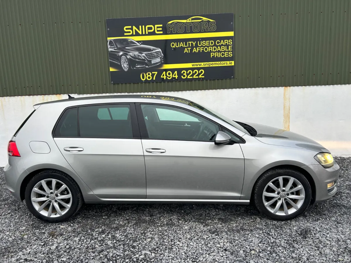 Volkswagen Golf Hatchback, Petrol, 2017, Silver