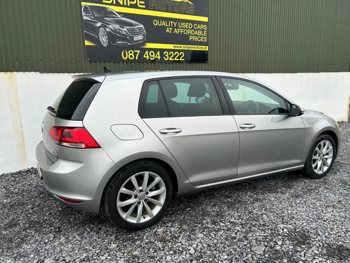 Volkswagen Golf Hatchback, Petrol, 2017, Silver