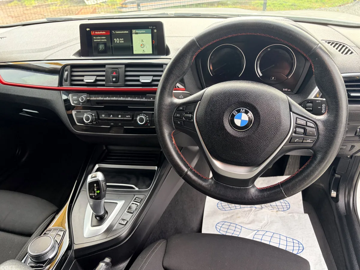 BMW 1-Series Hatchback, Petrol, 2017, White
