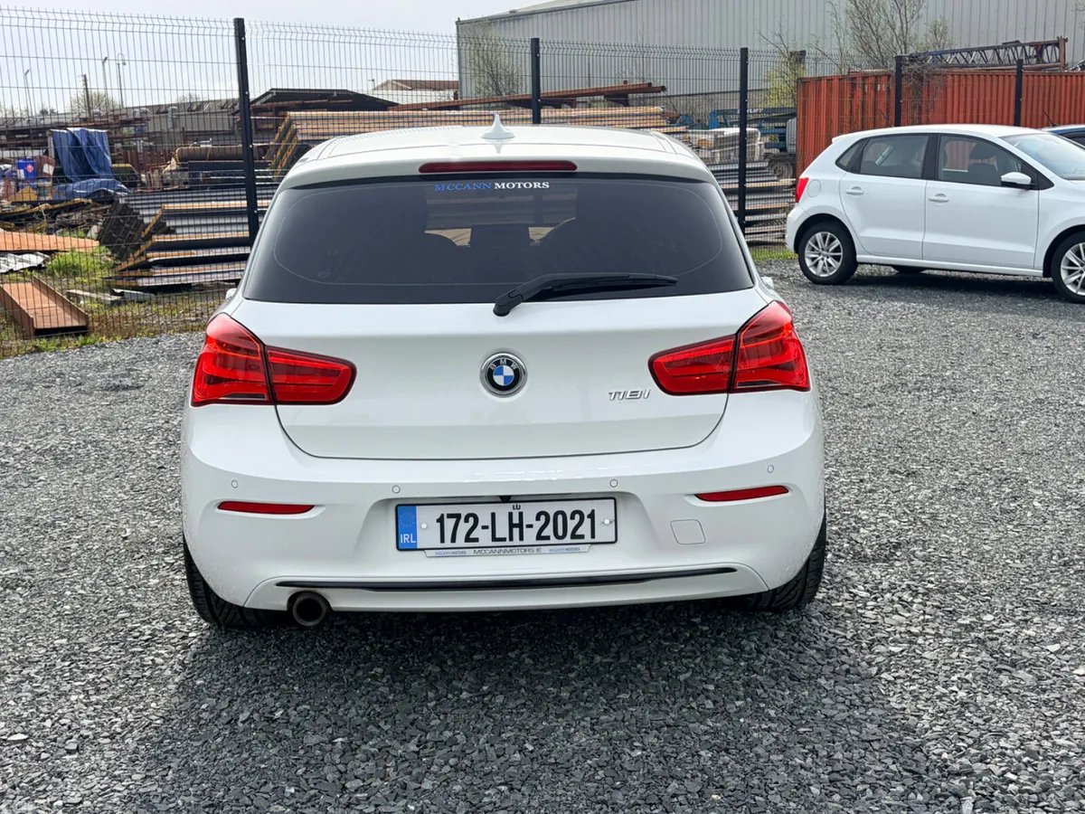 BMW 1-Series Hatchback, Petrol, 2017, White