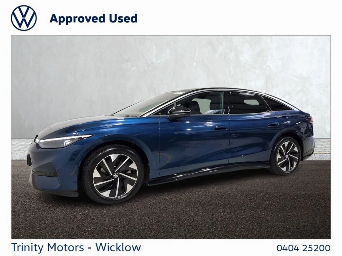 Volkswagen ID.7 Hatchback, Electric, 2024, Blue