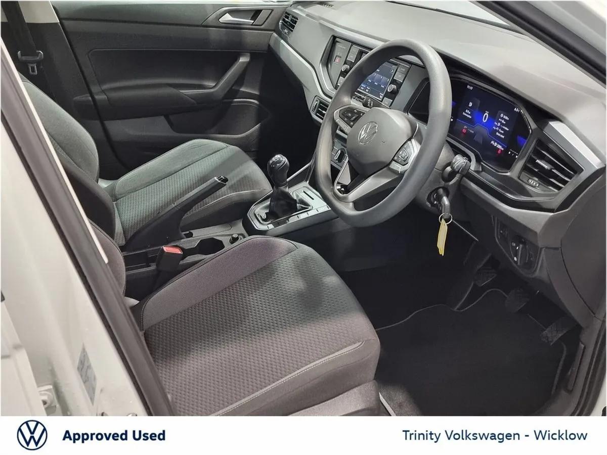 Volkswagen Polo Hatchback, Petrol, 2022, White