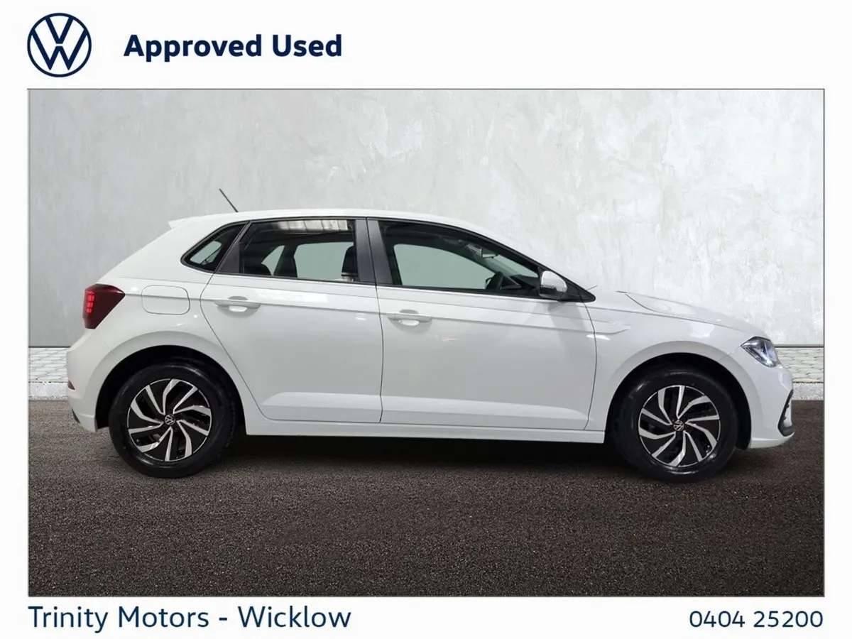 Volkswagen Polo Hatchback, Petrol, 2022, White