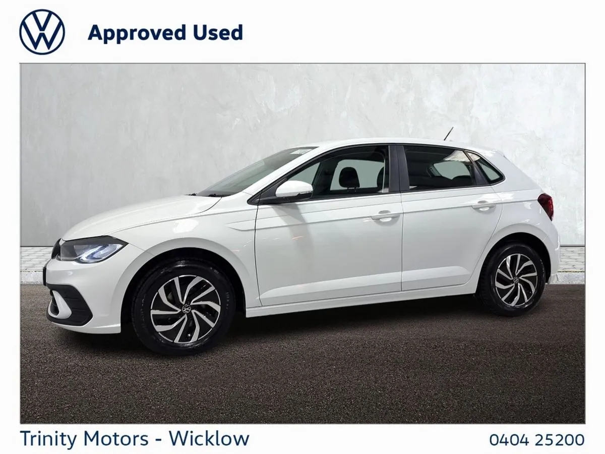 Volkswagen Polo Hatchback, Petrol, 2022, White