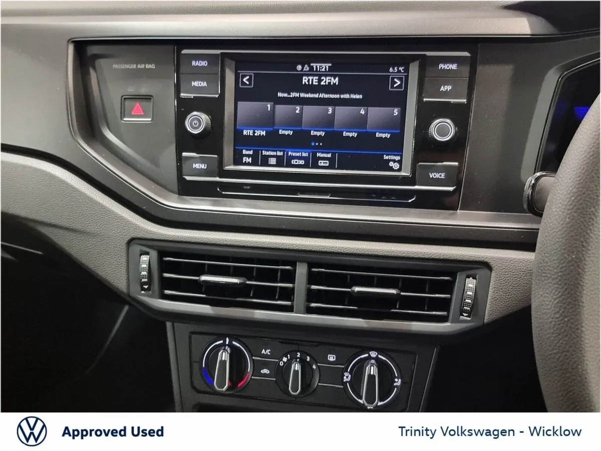 Volkswagen Polo Hatchback, Petrol, 2022, White