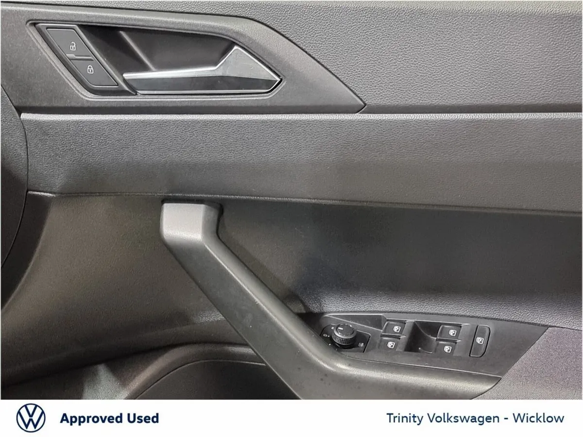 Volkswagen Polo Hatchback, Petrol, 2022, White
