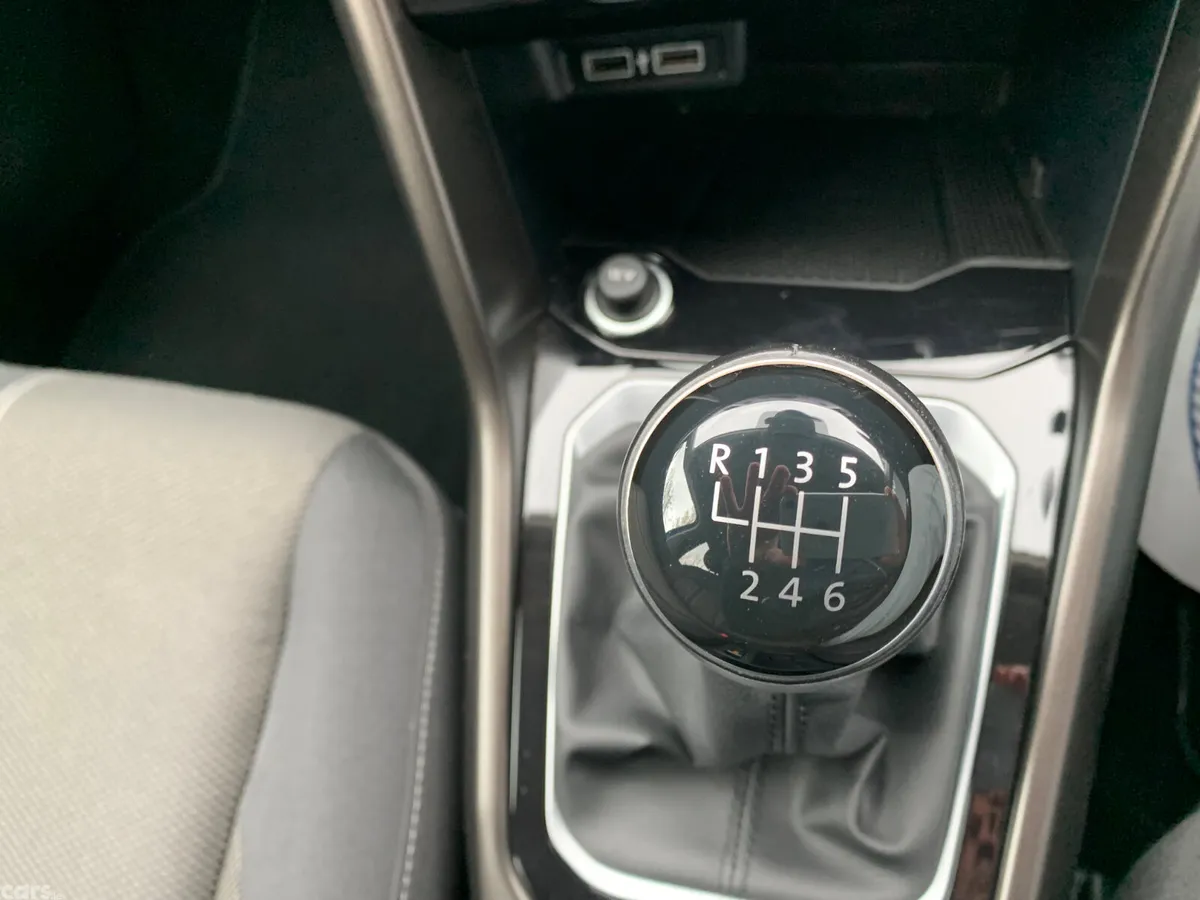 Volkswagen T-Roc SUV, Petrol, 2019, Blue