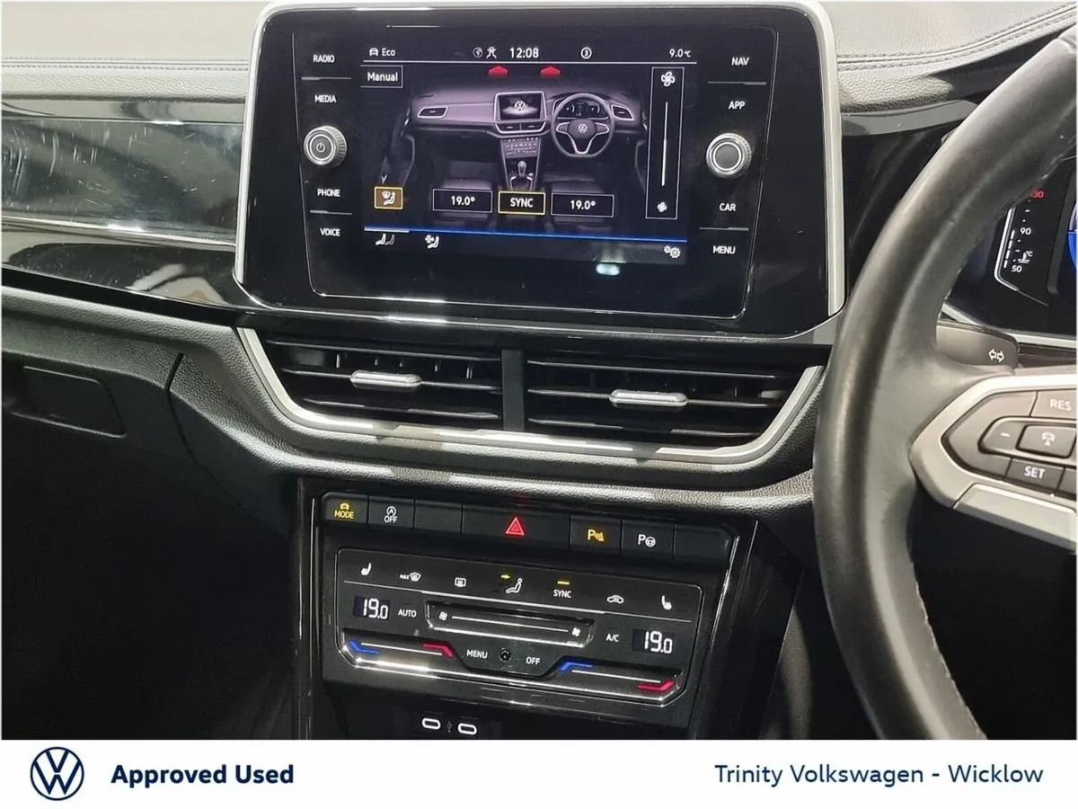Volkswagen T-Roc SUV, Petrol, 2023, Blue