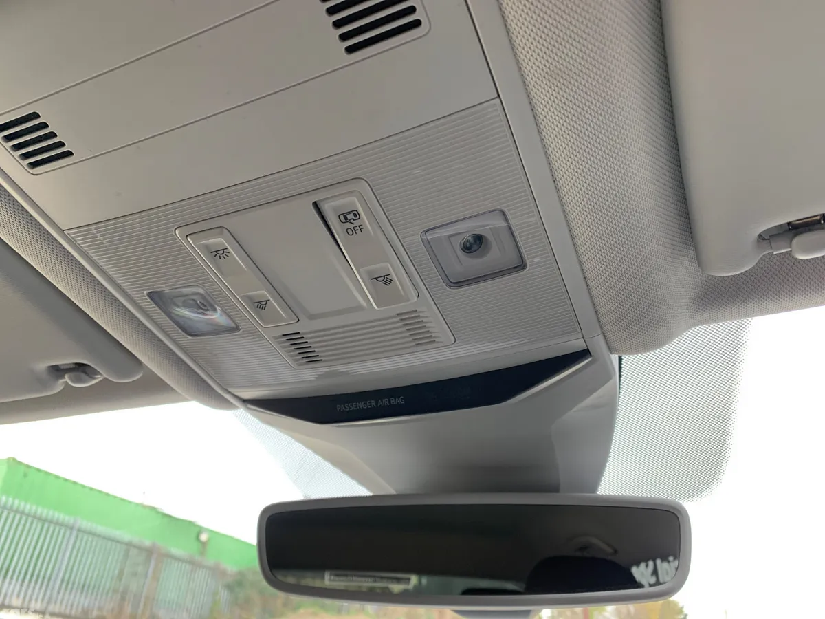 Volkswagen T-Roc SUV, Petrol, 2019, Blue