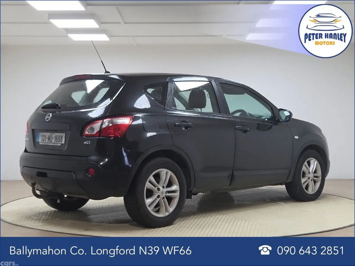 Nissan Qashqai Hatchback, Diesel, 2013, Black
