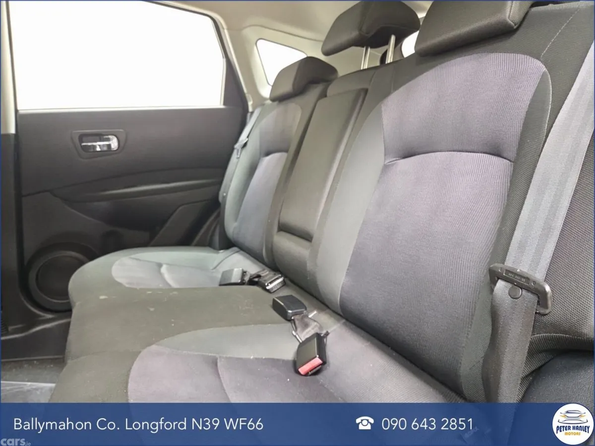 Nissan Qashqai Hatchback, Diesel, 2013, Black