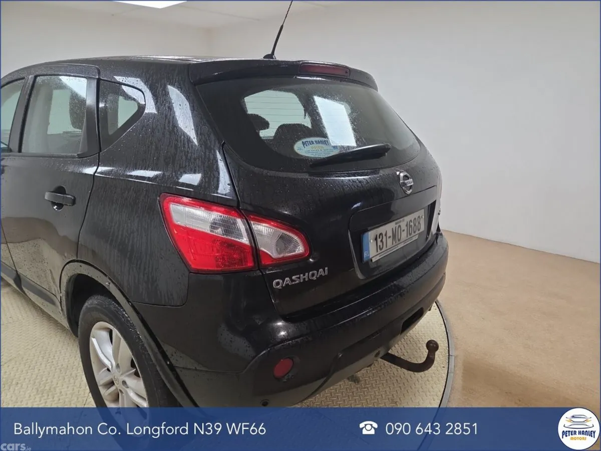 Nissan Qashqai Hatchback, Diesel, 2013, Black