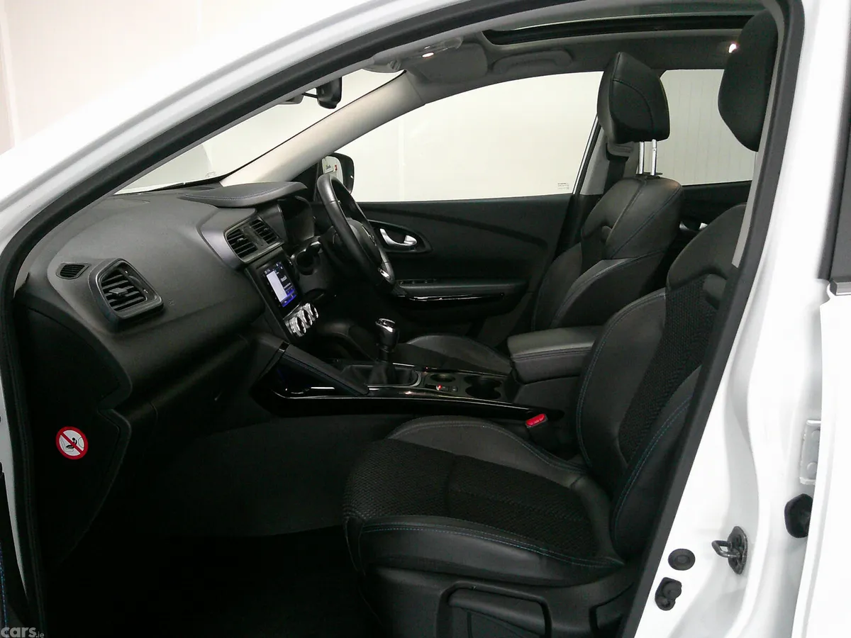 Renault Kadjar SUV, Diesel, 2021, White