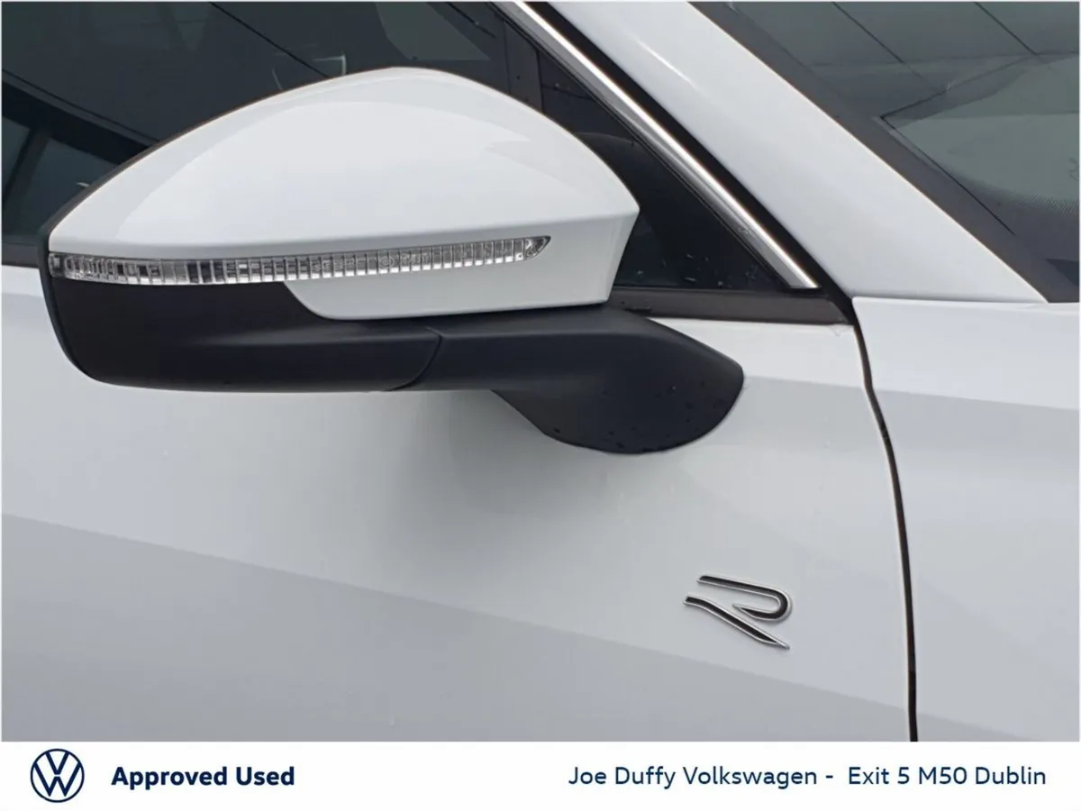 Volkswagen Tayron SUV, Petrol Plug-in Hybrid, 2026, White