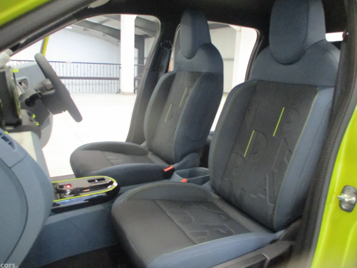 Fiat Grande Panda Hatchback, Petrol Hybrid, 2026, Yellow