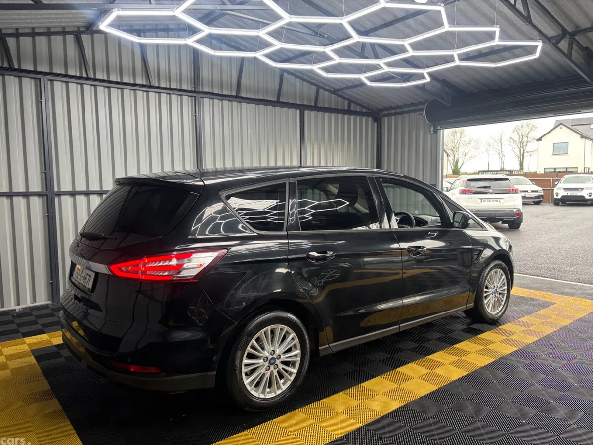 Ford S-Max MPV, Diesel, 2016, Black