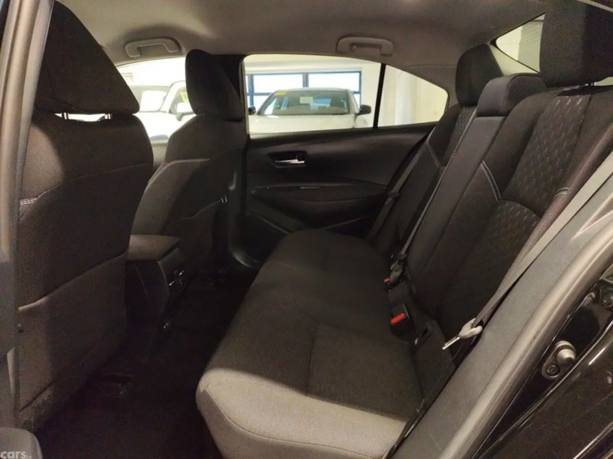 Toyota Corolla Saloon, Petrol Hybrid, 2025, Black
