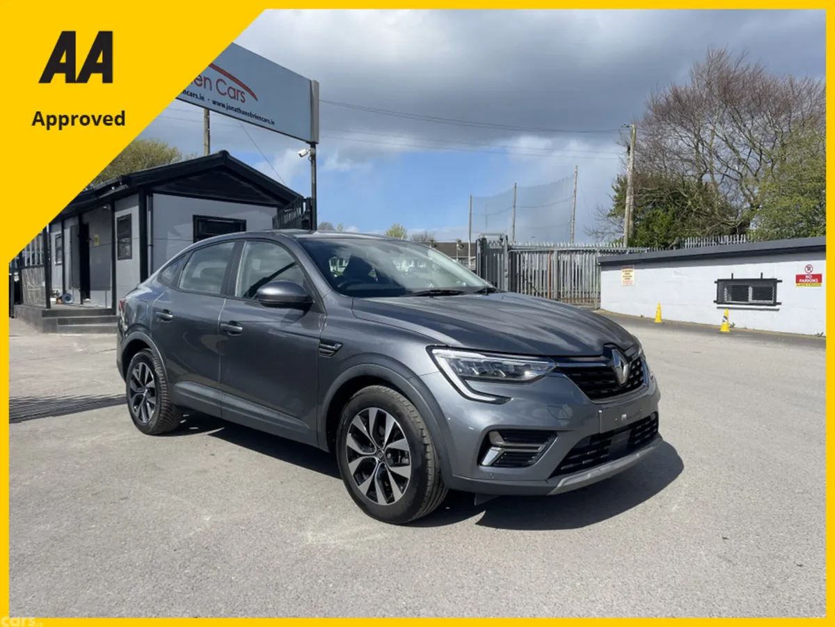 Renault Arkana SUV, Petrol Plug-in Hybrid, 2022, Grey