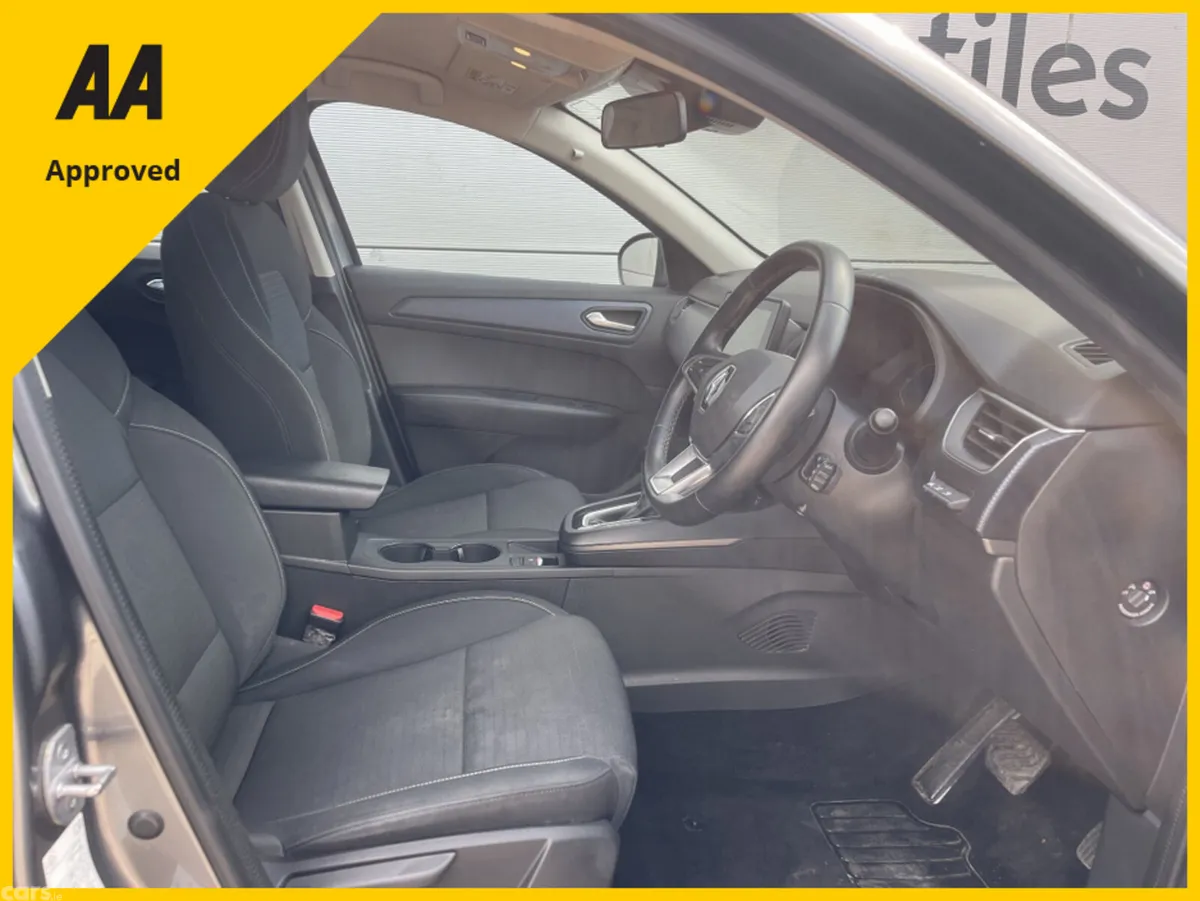 Renault Arkana SUV, Petrol Plug-in Hybrid, 2022, Grey