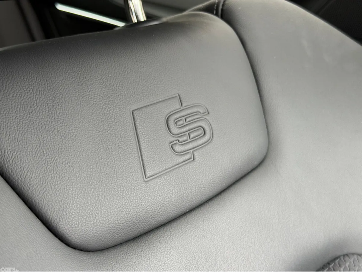 Audi A6 Saloon, Petrol Plug-in Hybrid, 2023, Black