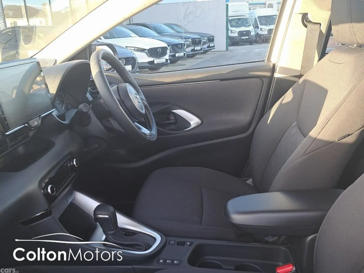 Mazda Mazda2 Hatchback, Petrol, 2025, White