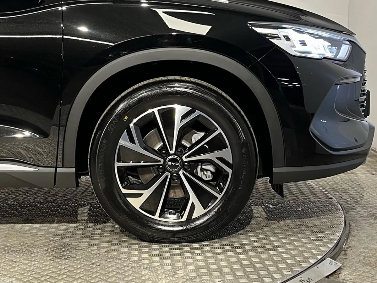 BYD SEALION 5 SUV, Petrol Plug-in Hybrid, 2026, 