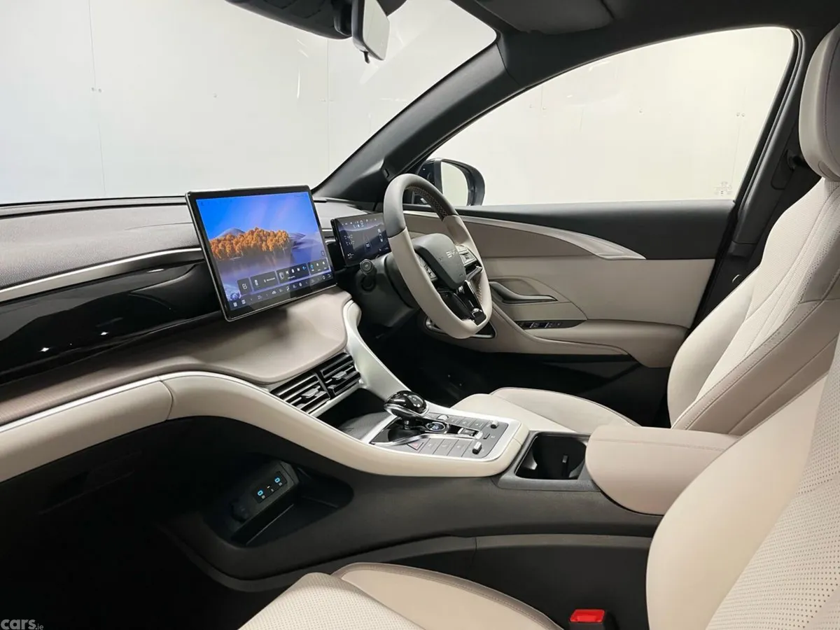 BYD SEALION 5 SUV, Petrol Plug-in Hybrid, 2026, 