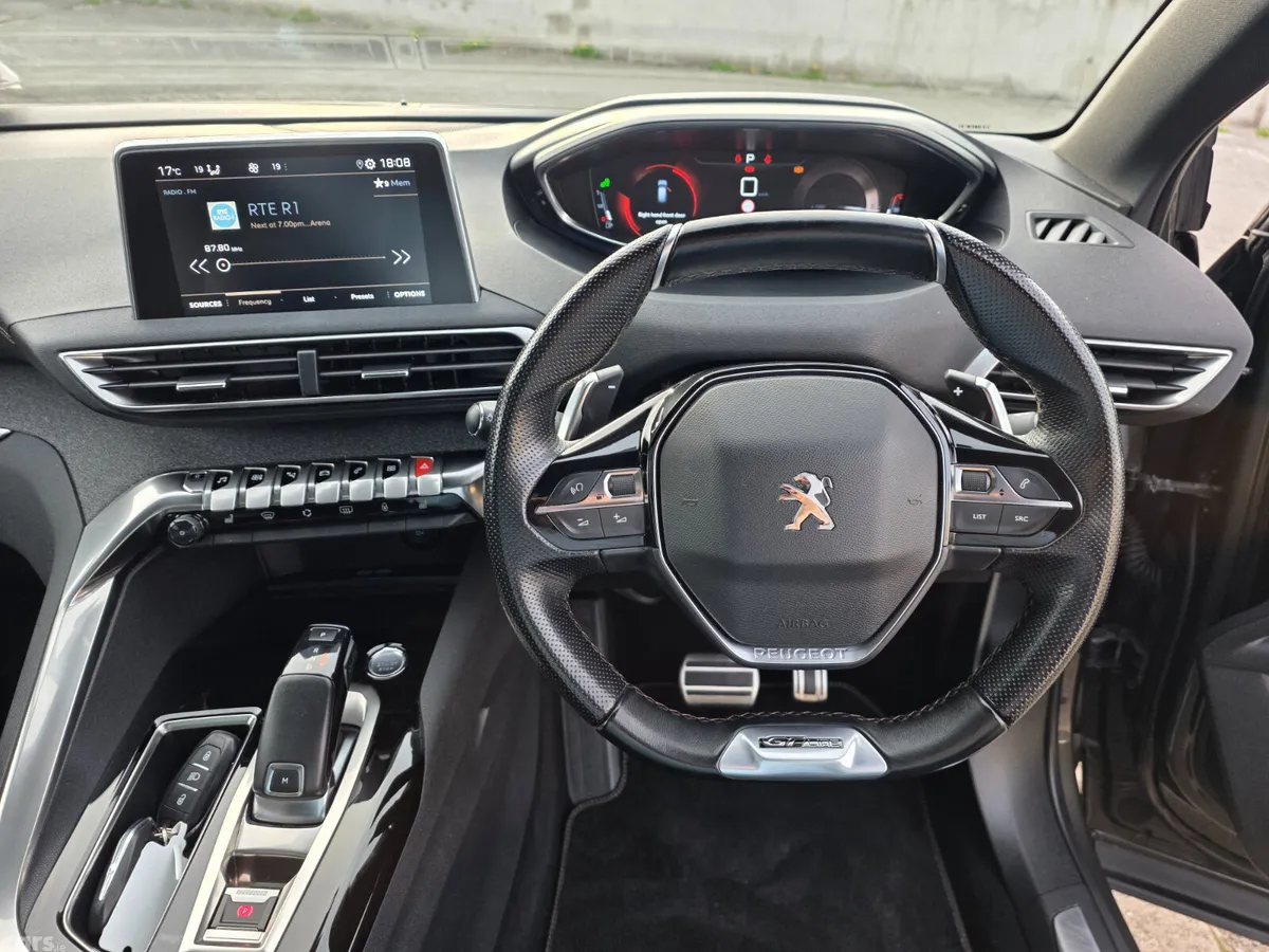 Peugeot 3008 SUV, Petrol, 2019, Grey
