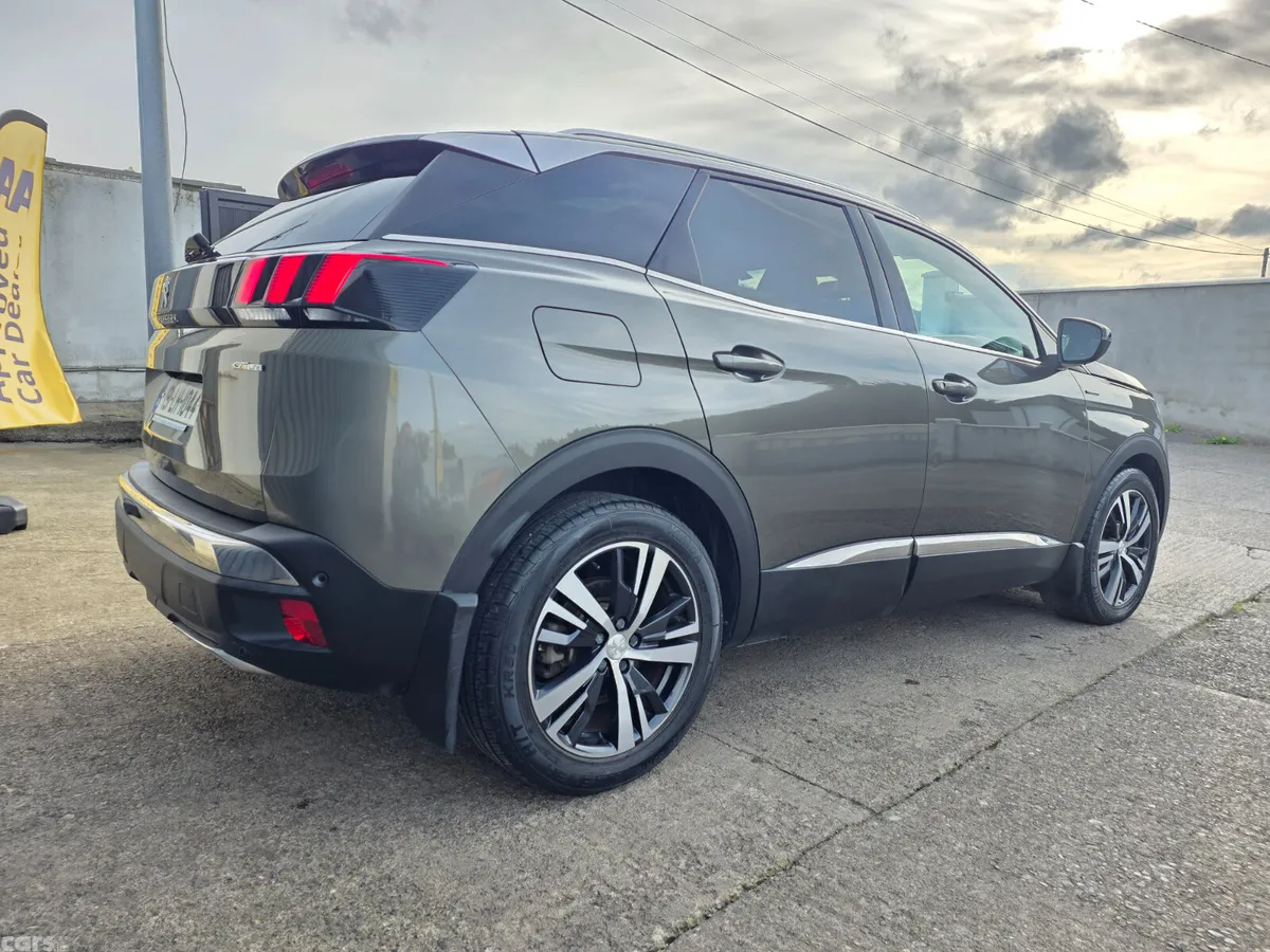 Peugeot 3008 SUV, Petrol, 2019, Grey