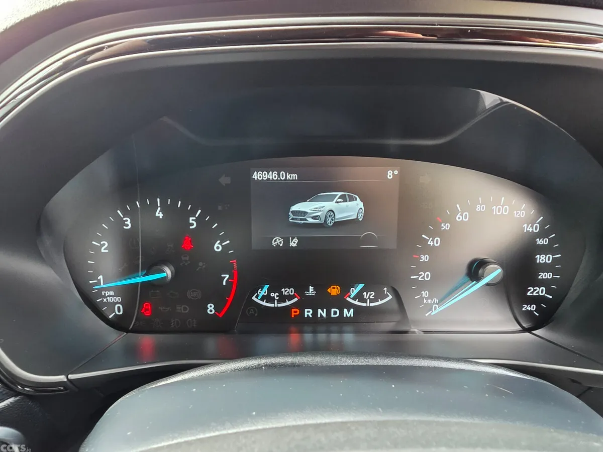 Ford Focus Hatchback, Petrol, 2022, Blue