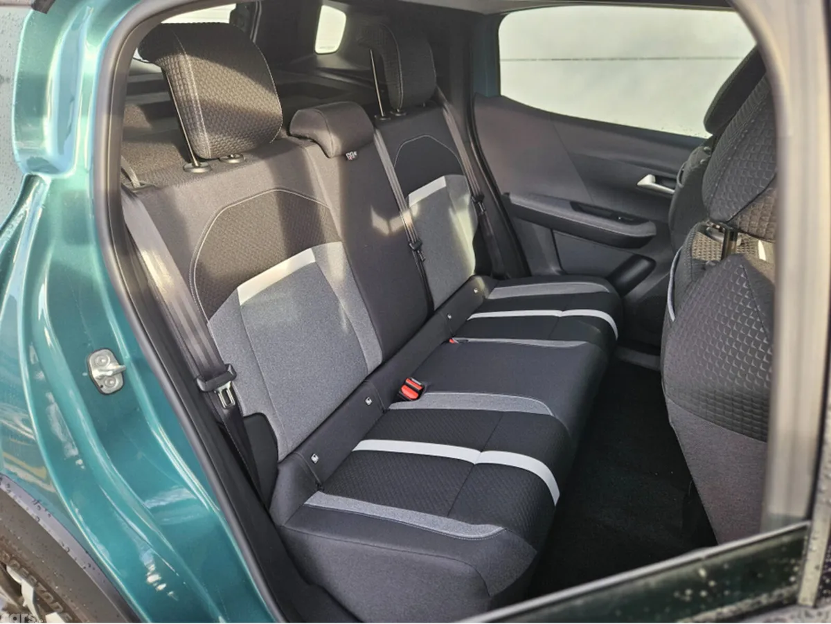 Opel Frontera SUV, Electric, 2026, Green