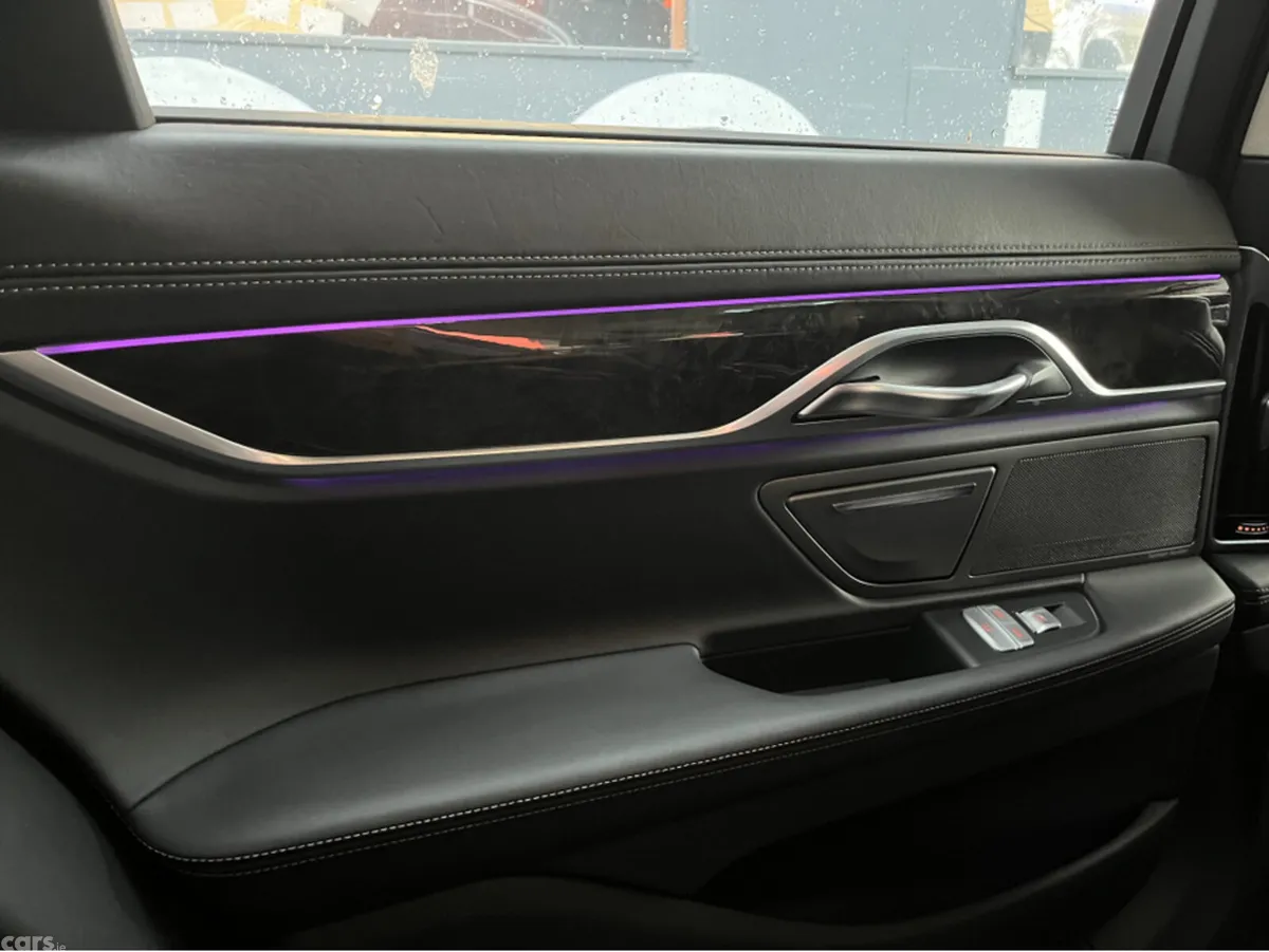 BMW 7-Series Saloon, Petrol Plug-in Hybrid, 2017, White