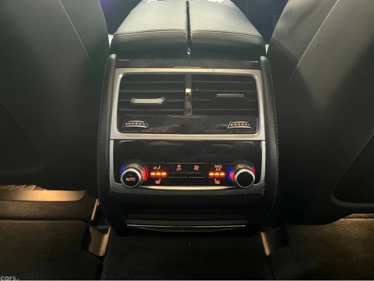 BMW 7-Series Saloon, Petrol Plug-in Hybrid, 2017, White