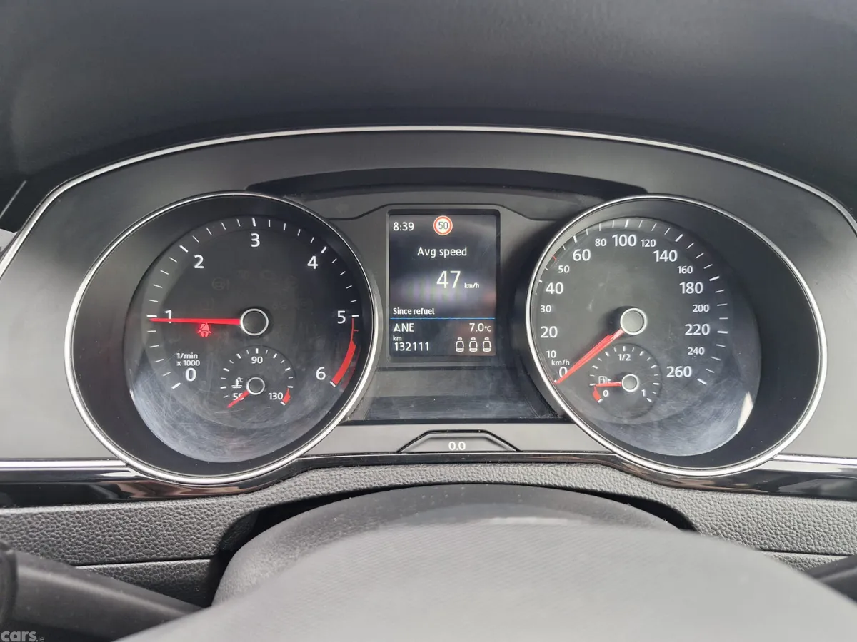 Volkswagen Passat Saloon, Diesel, 2022, Grey