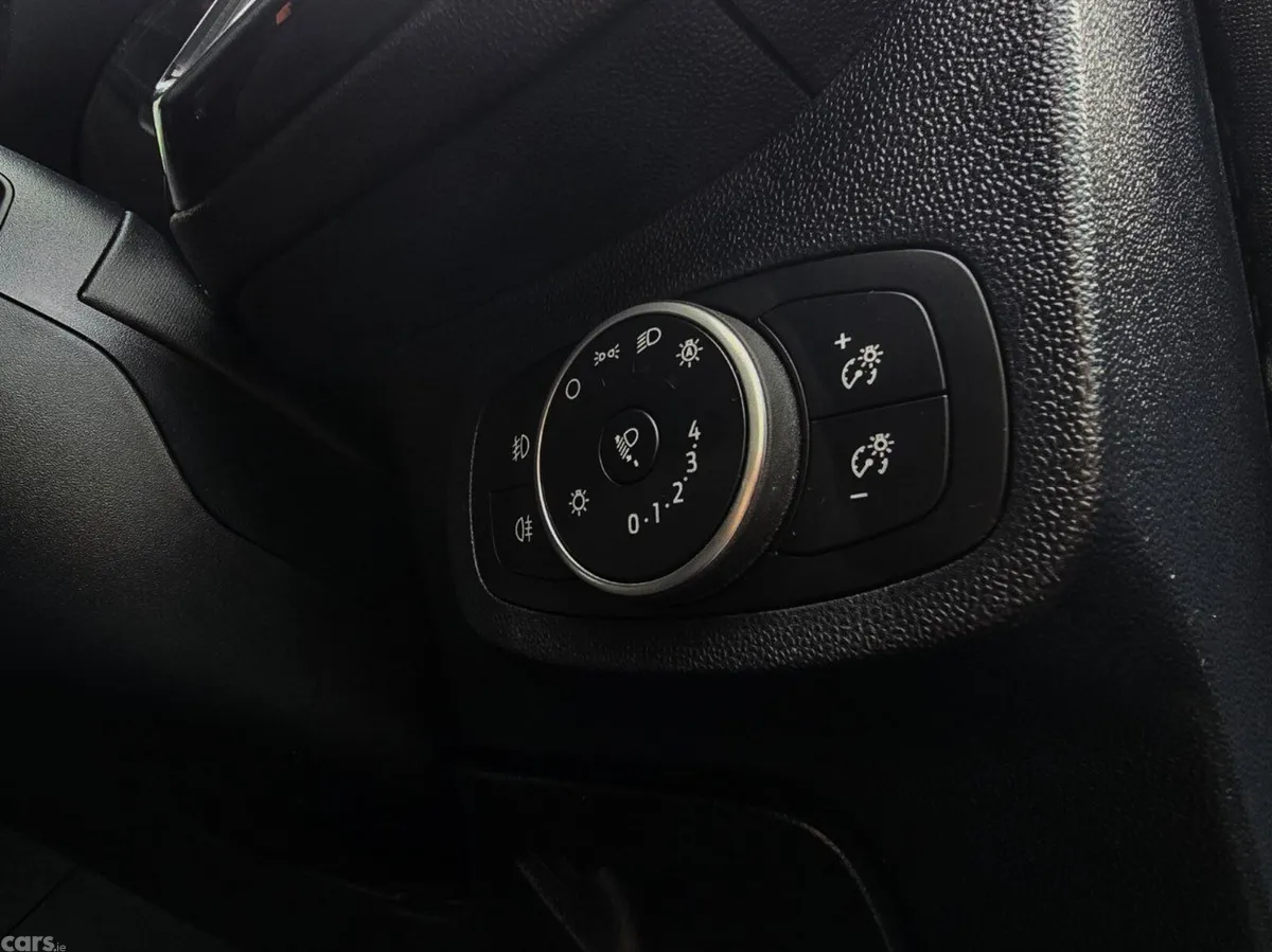 Ford Fiesta Hatchback, Petrol, 2021, Blue