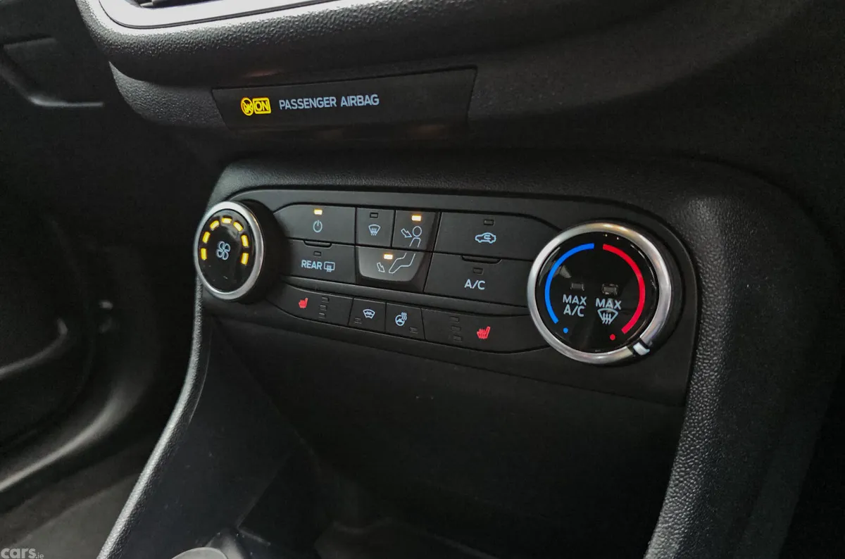 Ford Fiesta Hatchback, Petrol, 2021, Blue
