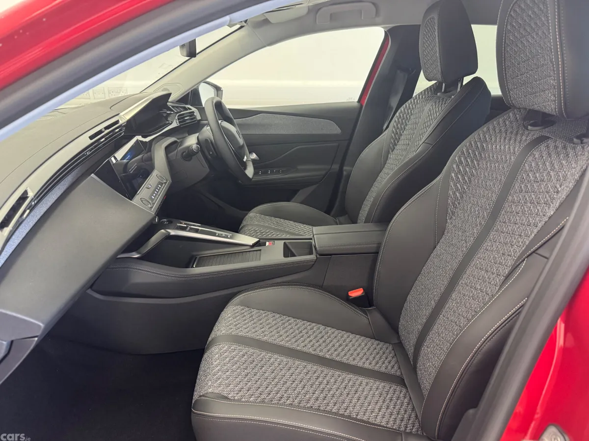 Peugeot 308 Hatchback, Petrol Hybrid, 2026, Red
