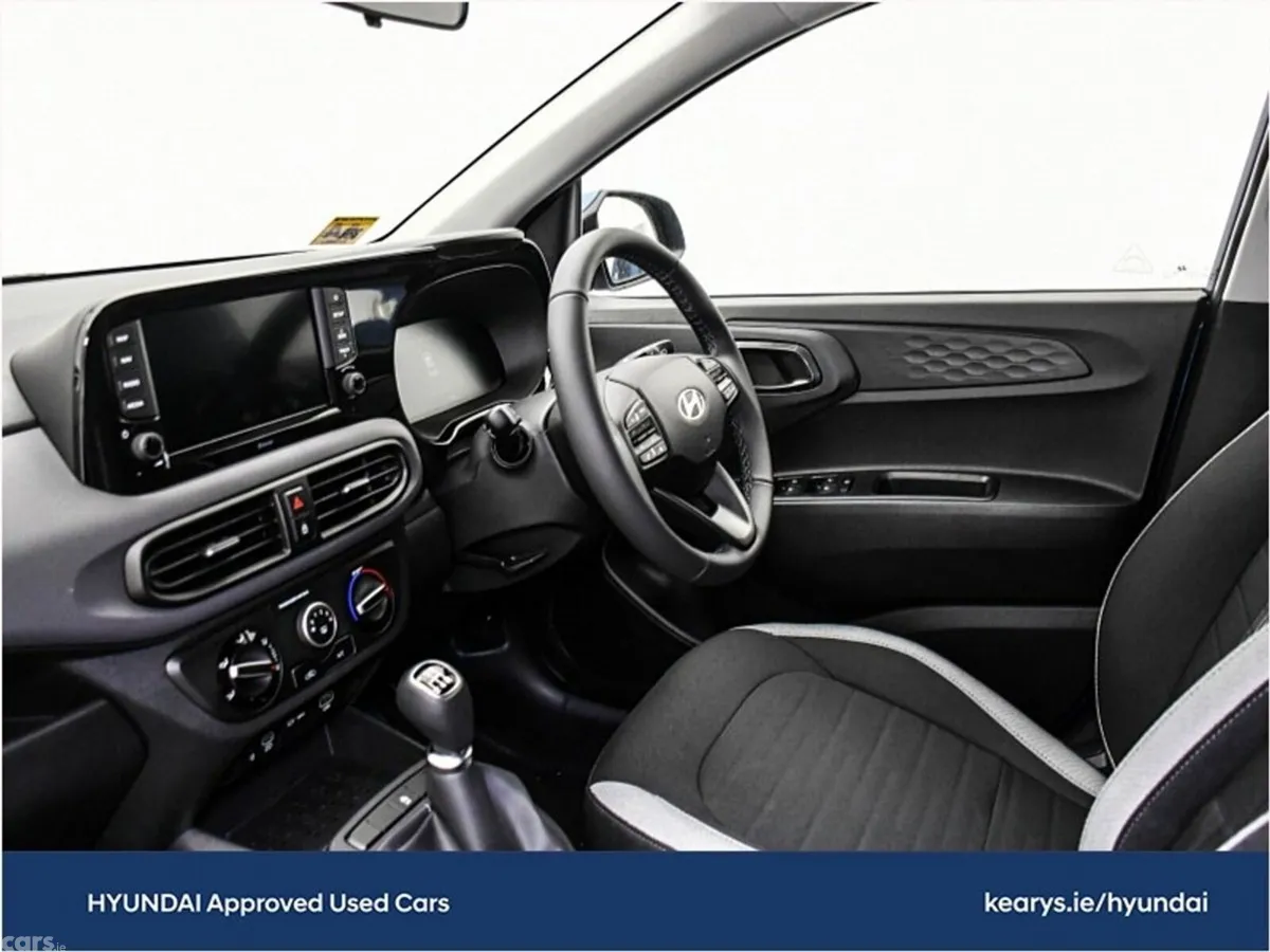 Hyundai i10 Hatchback, Petrol, 2024, Grey